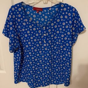 Brand: Velvet Skye Color: Blue with orange white flowers Size: Medium